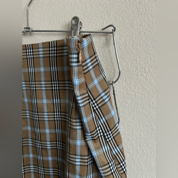 Tan and Blue Plaid Mini Skirt Size Large - Picture 4 of 5